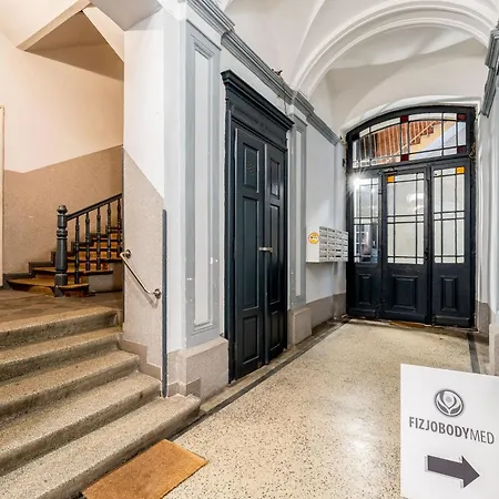 Old Town Gertrudy Apartment